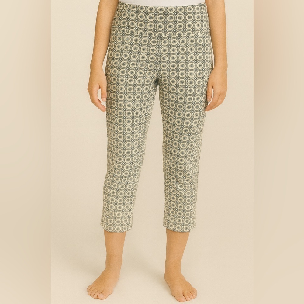 Zac & Rachel Black White Geometric Capri Pants – Size 12